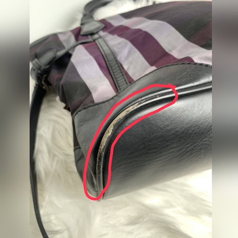 Burberry Tote Bag - Picture 16 of 17